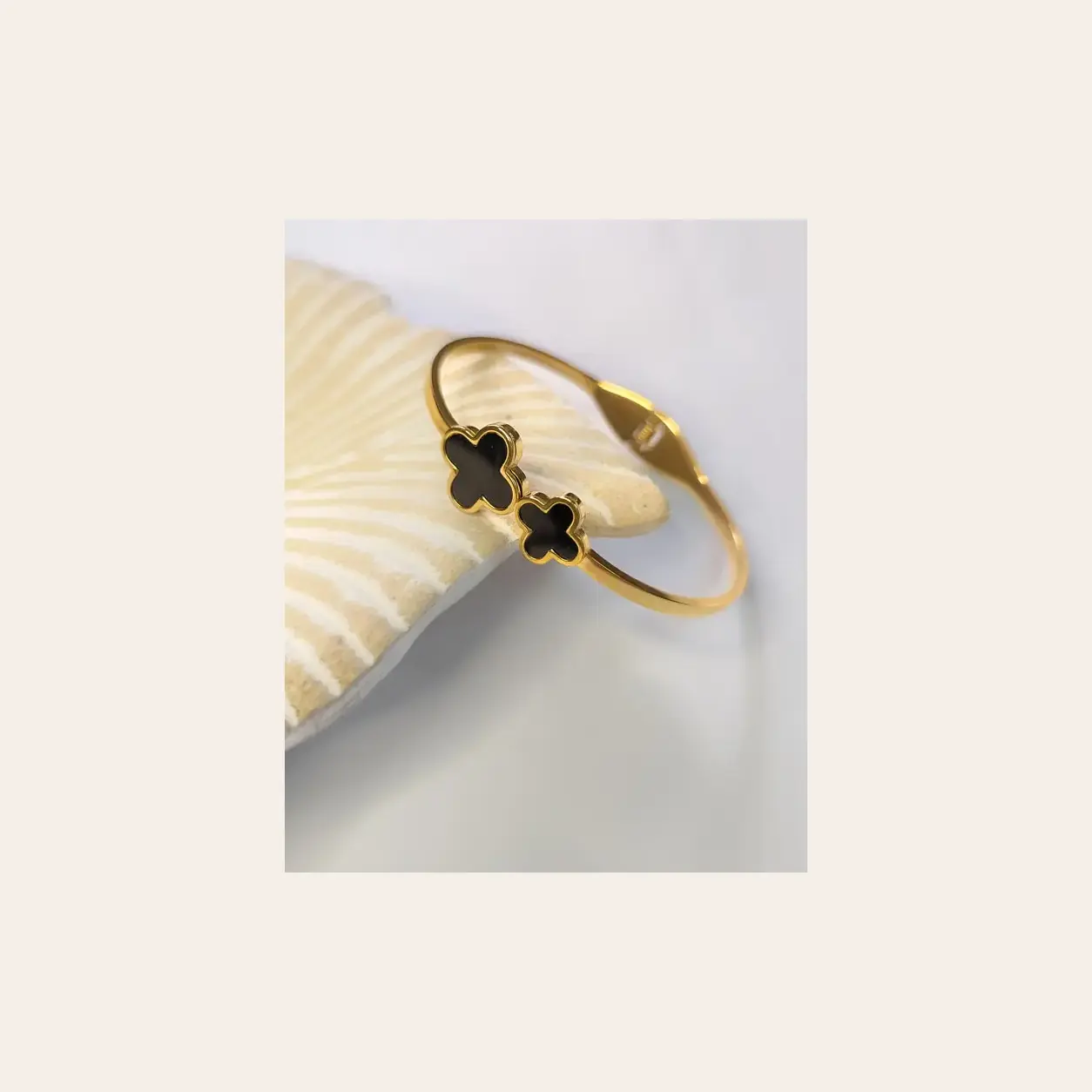 p085_m06.webp